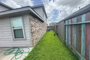 8310 Oakleaf Meadow Ct, Rosharon, TX 77583 - Photo 39