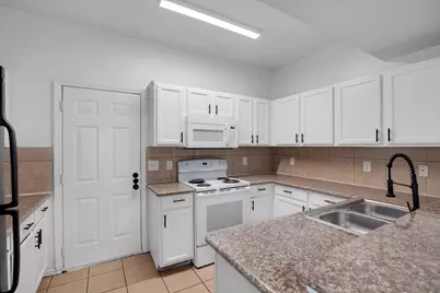 6933 Liverpool Street, Houston, TX 77021 - Photo 37