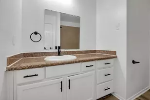 6933 Liverpool St, Houston, TX 77021 - Photo 11