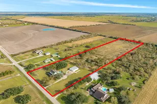 310 County Rd 47, Angleton, TX 77515 - Photo 5