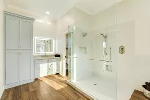 310 County Rd 47, Angleton, TX 77515 - Photo 35