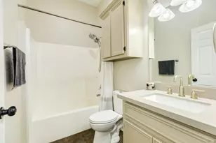 310 County Rd 47, Angleton, TX 77515 - Photo 39