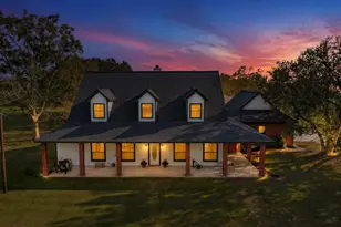 310 County Rd 47, Angleton, TX 77515 - Photo 3