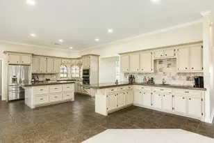 310 County Rd 47, Angleton, TX 77515 - Photo 23