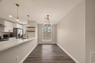 4714 39th St E, Dickinson, TX 77539 - Photo 13