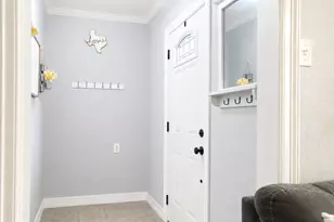 59 Caladium Ct, Lake Jackson, TX 77566 - Photo 3