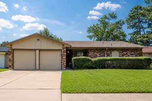 6907 Foxside Ln, Humble, TX 77338 - Photo 1