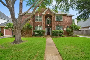 7207 Emerald Glen Dr, Sugar Land, TX 77479 - Photo 1