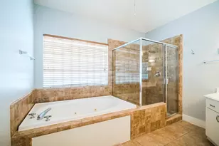 3702 Omeara Dr, Houston, TX 77025 - Photo 15