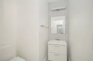 300 St Joseph Pkwy, Houston, TX 77002 - Photo 9