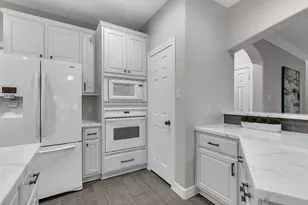 15603 Twisting Springs Dr, Cypress, TX 77433 - Photo 13