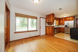 1018 W 31st St, Houston, TX 77018 - Photo 9