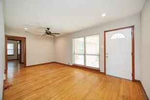 1018 W 31st St, Houston, TX 77018 - Photo 7