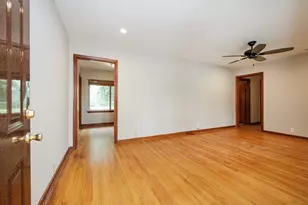 1018 W 31st St, Houston, TX 77018 - Photo 5