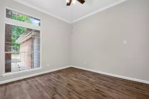 2127 Hannover Way, Spring, TX 77388 - Photo 9