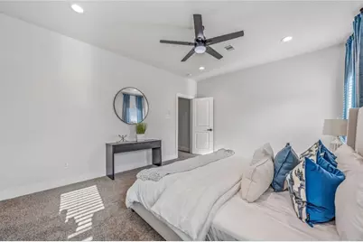 13130 Perennial Springs Drive, Houston, TX 77048 - Photo 15