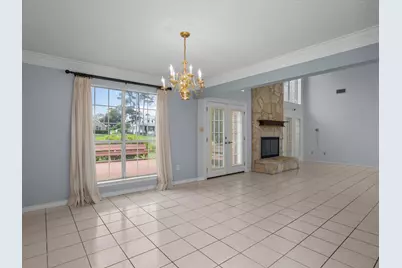 123 Crown Colony Drive, Lufkin, TX 75901 - Photo 9