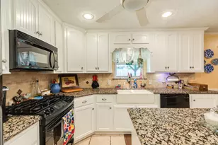 229 Yaupon Dr, Brazoria, TX 77422 - Photo 9
