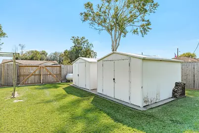 229 Yaupon Drive, Brazoria, TX 77422 - Photo 19
