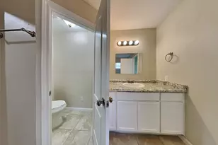 18011 Kinsale Valley Ln, Houston, TX 77060 - Photo 9