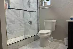 5103 Northridge Dr, Houston, TX 77033 - Photo 31