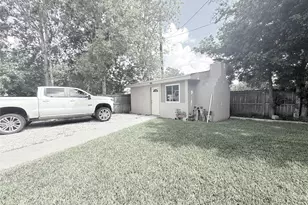 5103 Northridge Dr, Houston, TX 77033 - Photo 19