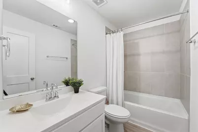 8611 Pier Cove Drive, Cypress, TX 77433 - Photo 9