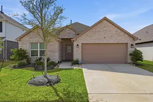 8611 Pier Cove Dr, Cypress, TX 77433 - Photo 1