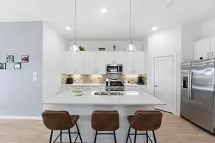 8611 Pier Cove Dr, Cypress, TX 77433 - Photo 5