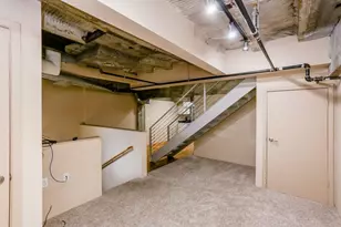 917 Main St, Houston, TX 77002 - Photo 13