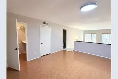 12633 Memorial Drive #74, Houston, TX 77024 - Photo 15