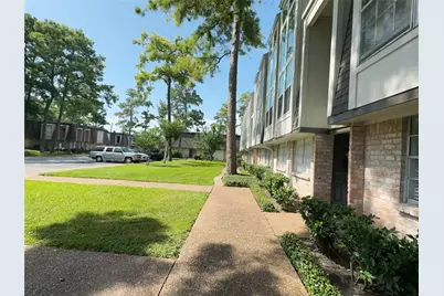 12633 Memorial Drive #74, Houston, TX 77024 - Photo 21