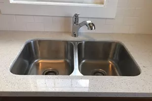 102 N Avenue A, Freeport, TX 77541 - Photo 11