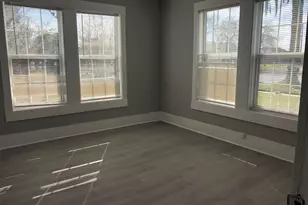 102 N Avenue A, Freeport, TX 77541 - Photo 21