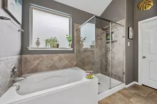 12019 Delwood Terrace Dr, Humble, TX 77346 - Photo 15