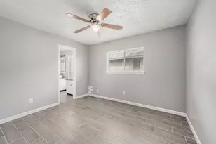 15826 Alta Mesa Dr, Houston, TX 77083 - Photo 25