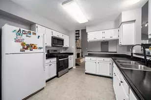 15826 Alta Mesa Dr, Houston, TX 77083 - Photo 11