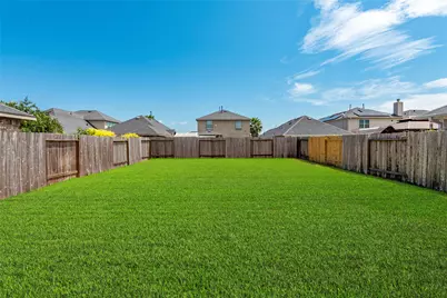 5203 Lagoon Court, Bacliff, TX 77518 - Photo 29