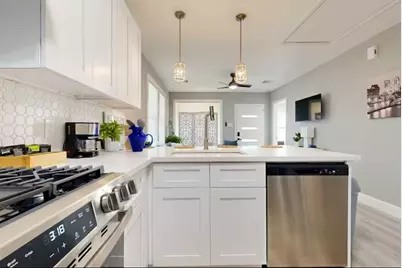 3241 Reeves Street, Houston, TX 77004 - Photo 7