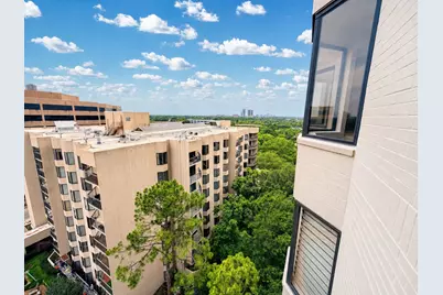 651 Bering Drive #1002, Houston, TX 77057 - Photo 27