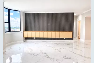 651 Bering Drive #1002, Houston, TX 77057 - Photo 11