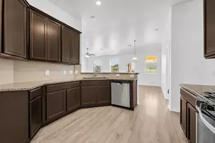 4707 Waukegan Rd, Conroe, TX 77306 - Photo 11