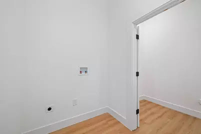404 E 37th Street, Houston, TX 77018 - Photo 25