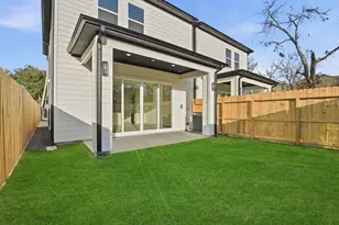2604 Winbern St, Houston, TX 77004 - Photo 3