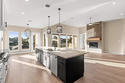 606 Appia Drive, Kemah, TX 77565 - Photo 7