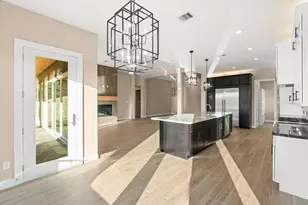 606 Appia Dr, Kemah, TX 77565 - Photo 5