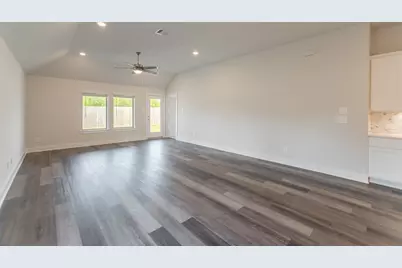 10289 South Goshawk Trail, Conroe, TX 77385 - Photo 19