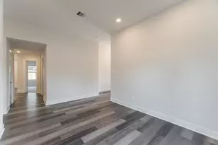 10289 S Goshawk Trl, Conroe, TX 77385 - Photo 17