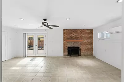 4701 Avenue N 1/2, Galveston, TX 77551 - Photo 21