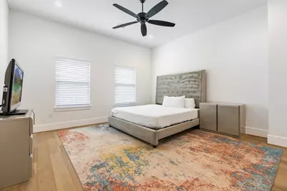 1011 Wynnwood Lane, Houston, TX 77008 - Photo 41